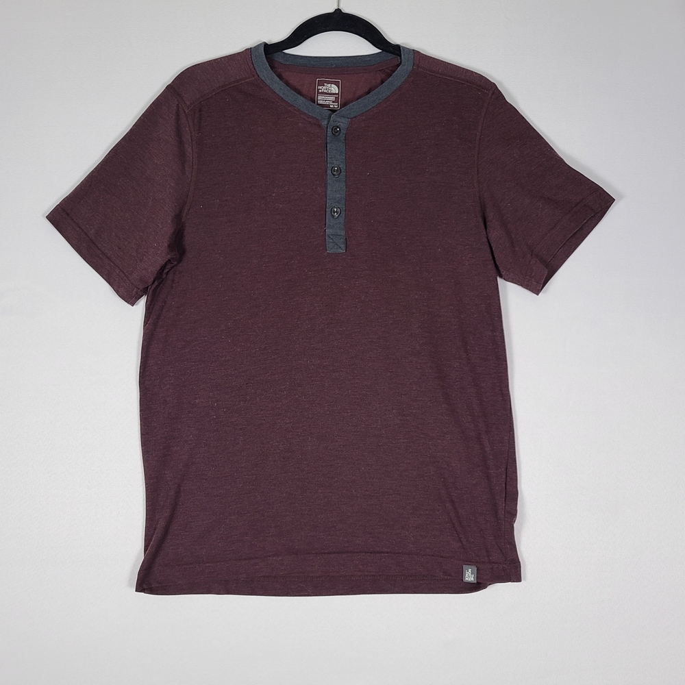 The North Face Henley T-Shirt Flash Dry  Heathered Burgundy Mens Medium